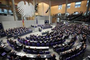 Βερολίνο: Το δημοψήφισμα γεννά δυσκολίες