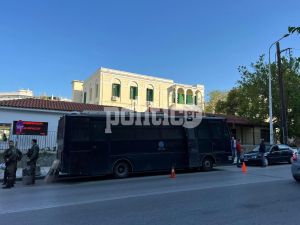Θεσσαλονίκη: Δυνάμεις της ΕΛΑΣ στο ΑΠΘ – Συνεχίζονται οι εργασίες στο «στέκι στο βιολογικό»