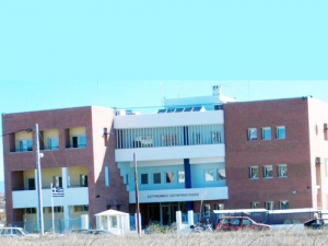 Λήστεψαν ζευγάρι ηλικιωμένων τέσσερις άγνωστοι στις Μάνδρες
