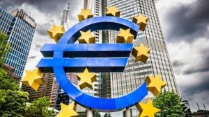 Eurostat: Ανάπτυξη 5,2% το 2021