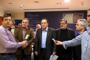 Διάλογο με τους εργαζόμενους της ΓΕΝΟΠ - ΔΕΗ άρχισε ο Λαφαζάνης