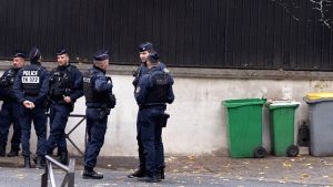 Ελεγχόμενη έκρηξη βόμβας του Β’ Παγκοσμίου Πολέμου κοντά στο Παρίσι