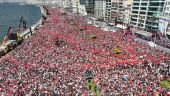 «Κόκκινο ποτάμι» για τον Κιλιντσντάρογλου – Μάχη στήθος με στήθος με τον Ερντογάν