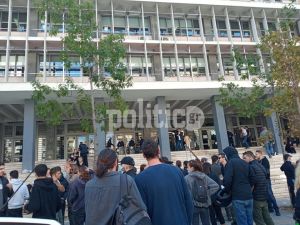 Θεσσαλονίκη: Στο αυτόφωρο δύο άτομα του αντιεξουσιαστικού χώρου (pics &amp; vid)