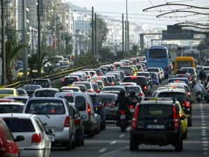 Μποτιλιαρισμένη η ΕΟ Αθηνών – Λαμίας λόγω τροχαίου