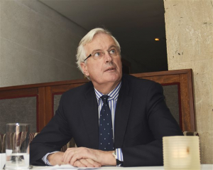 Μπαρνιέ για Brexit: Δεν είναι δυνατή μεταβατική περίοδος αορίστου διάρκειας