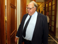 Εκτάκτως στο χειρουργείο ο Θεόδωρος Πάγκαλος
