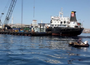 Την Πέμπτη το νέο πλοίο για την απάντληση καυσίμων από το «Αγια Ζώνη ΙΙ»