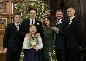 David Beckham: Εύχεται χρόνια πολλά μαζί με την οικογένειά του (vid)