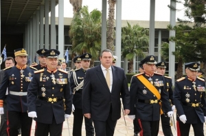 Π.Καμμένος: Εξήγγειλε θητεία για τους αρχηγούς των Γενικών Επιτελείων