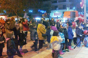 Αγάπη και πλήθος κόσμου προσελκύει το Χριστουγεννιάτικο Χωριό