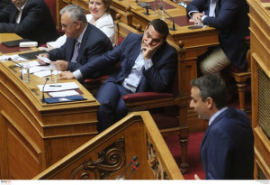 Την Παρασκευή θα ενημερώσει την Βουλή ο Τσίπρας για το Μακεδονικό - Φουντώνουν οι φήμες για πρόταση μομφής κατά της κυβέρνησης από τη ΝΔ