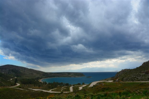 Άστατος καιρός σε Ιόνιο και ηπειρωτικά