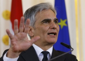 Βέρνερ Φάιμαν: Δεν μπορεί να μας ζητά η Ελλάδα να δεχθούμε 200.000 πρόσφυγες