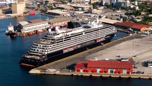 Υπογράφηκε η σύμβαση για την επέκταση του Προβλήτα 6 στο λιμάνι Θεσσαλονίκης