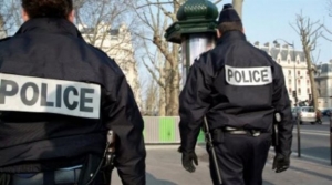 Γαλλία: Δήμαρχος απαγόρευσε την κυκλοφορία ανηλίκων μετά τις 11 το βράδυ