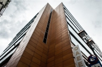 ΓΣΕΒΕΕ: Ζητά παρέμβαση Τσίπρα για κατάσχεση λογαριασμών για χρέη στα Ταμεία