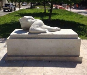 Στα εργαστήρια του Δήμου Αθηναίων για συντήρηση το άγαλμα «Βόρειος Ήπειρος»
