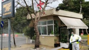 Κορωνοϊός: Στους 154 οι νεκροί - Κατέληξε 53χρονος στο Σωτηρία