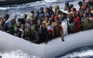 Υπερδιπλασιάστηκαν οι θάνατοι μεταναστών στη θάλασσα σύμφωνα με τον Διεθνή Οργανισμό Μετανάστευσης