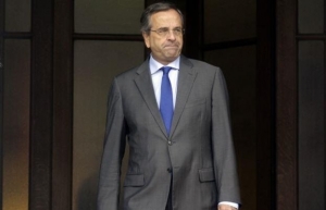 Μόνος και οργισμένος στο Μαξίμου