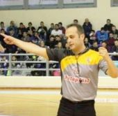 Πρώτος διαιτητής ο Κύρος Παπαγεωργιου στον τελικό αγώνα μπάσκετ του 38ου Πανελληνίου Νεανίδων 2023-2024