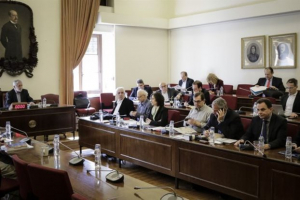 Προανακριτική στα... τυφλά για τη Novartis