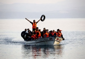 Διασώθηκαν 27 πρόσφυγες σε ακυβέρνητο σκάφος στην Κύπρο