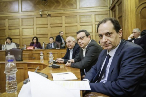 Σπίρτζης: Κατήγγγειλε δολιοφθορές στα φρένα λεωφορείων