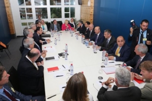 ΥΠΕΞ: Η Τουρκία τίναξε στον αέρα τη Διάσκεψη για το Κυπριακό