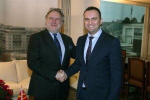 Μπουγιάρ Οσμάνι: «Δεν υπάρχει συμφωνία για λύση στο θέμα του ονόματος της ΠΓΔΜ»