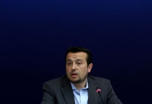 Δεν βλέπει ο Νίκος Παππάς παρέμβαση της ΕΕ για τις τηλεοπτικές άδειες
