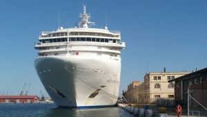 Κρουαζιερόπλοια αρχίζει να υποδέχεται από φέτος το λιμάνι Θεσσαλονίκης