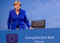 Σημαντικό πλήγμα στη δημοτικότητα της Μέρκελ