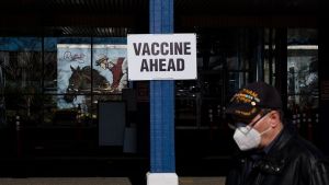 ΗΠΑ-Covid-19: Η FEMA ζήτησε τη βοήθεια του στρατού για να διανείμει τα εμβόλια