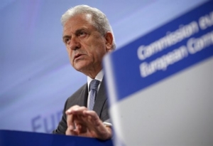 Πρόταση ΕΕ: Μετεγκατάσταση 16.000 προσφύγων από την Ελλάδα