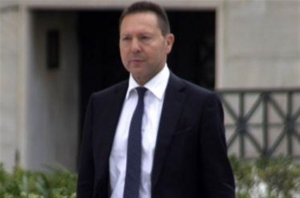 «Καθίστε σε ένα τραπέζι και συνεννοηθείτε»