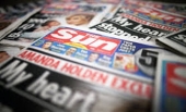 Επέστρεψαν στη «The Sun» οι φωτογραφίες γυμνόστηθων γυναικών