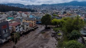 Τουλάχιτον 22 νεκρούς θρηνεί ο Ισημερινός από κατολισθήσεις