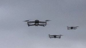 Μόσχα: Βίντεο με συντρίμμια drone επιβεβαιώνει ρωσικούς ισχυρισμούς για ουκρανική επίθεση κατά κατοικίας Πούτιν