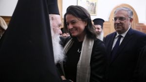 Επιστολή Ιερώνυμου και Συνοδικών προς Κεραμέως για να ανοίξουν οι εκκλησίες