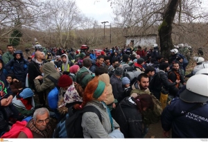 Η Ελλάδα (και η κυβέρνηση) «πνίγεται» στους βάλτους της Ειδομένης
