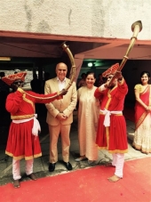 Τιμητική διάκριση για τον καθηγητή Ιωάννη Παλλήκαρη -