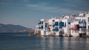 Il Messaggero: “Σημείο αναφοράς η Ελλάδα για την Ιταλία, για το σχέδιο νησιών covid free”