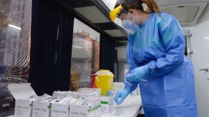 Ισπανία: Αυξήθηκε ο δείκτης θετικότητας 14 ημερών – Κατά πόσο
