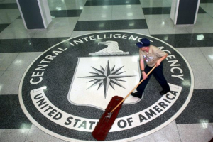 CIA: Πέθανε ο πρώην πράκτορας που ήθελε να σκοτώσει τον Κάστρο