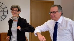 Ελληνοβρετανικό σχέδιο για παράτυπη μετανάστευση - Παραμένει στο Αιγαίο βρετανικό σκάφος