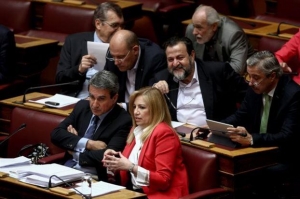Η Δημοκρατική Συμπαράταξη αναζητεί προσανατολισμό