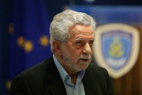 Δρίτσας: Μέχρι το Πάσχα θα έχουν μεταφερθεί οι πρόσφυγες από το λιμάνι
