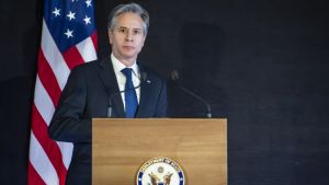 Μπλίνκεν: Η “προκλητική ρητορική” του Πούτιν για τα πυρηνικά όπλα είναι “αποκορύφωμα ανευθυνότητας”